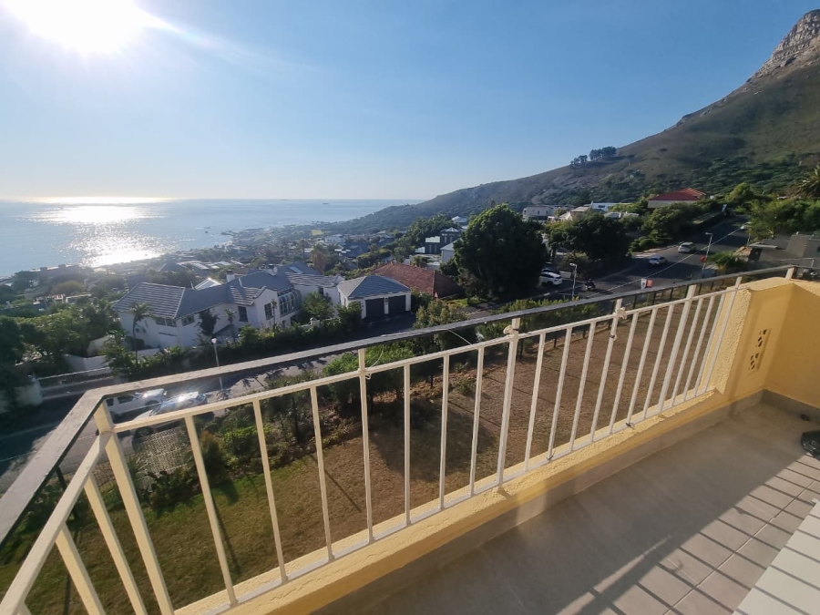 4 Bedroom Property for Sale in Camps Bay Western Cape